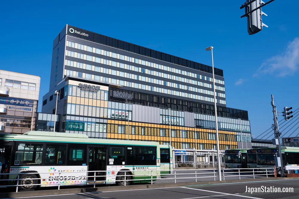 Aomori Station